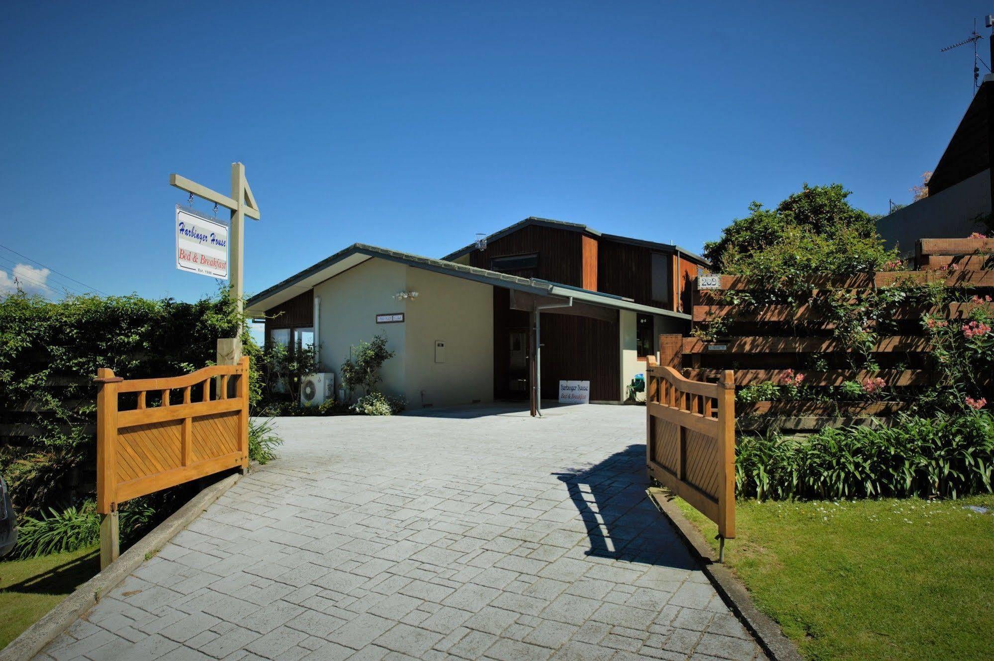 Harbinger House Bed and Breakfast Tauranga Buitenkant foto